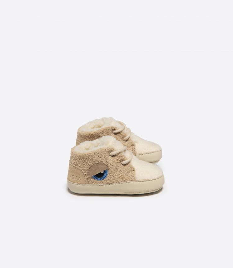 BABY SUEDE VEJA X BIGSTUFFED ALMOND